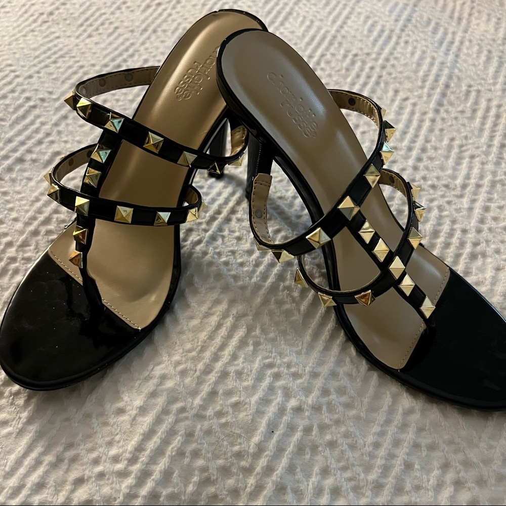 Charlotte Russe hills size 7